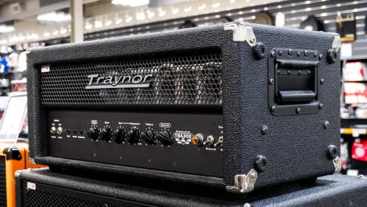Traynor - 300 Watt All-Tube Bass Head 2